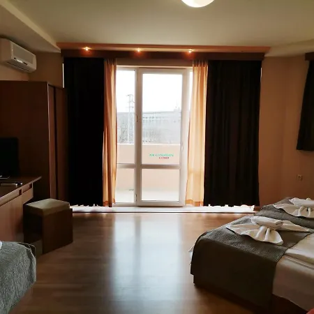 Hotel Paris Relax Zone Balchik